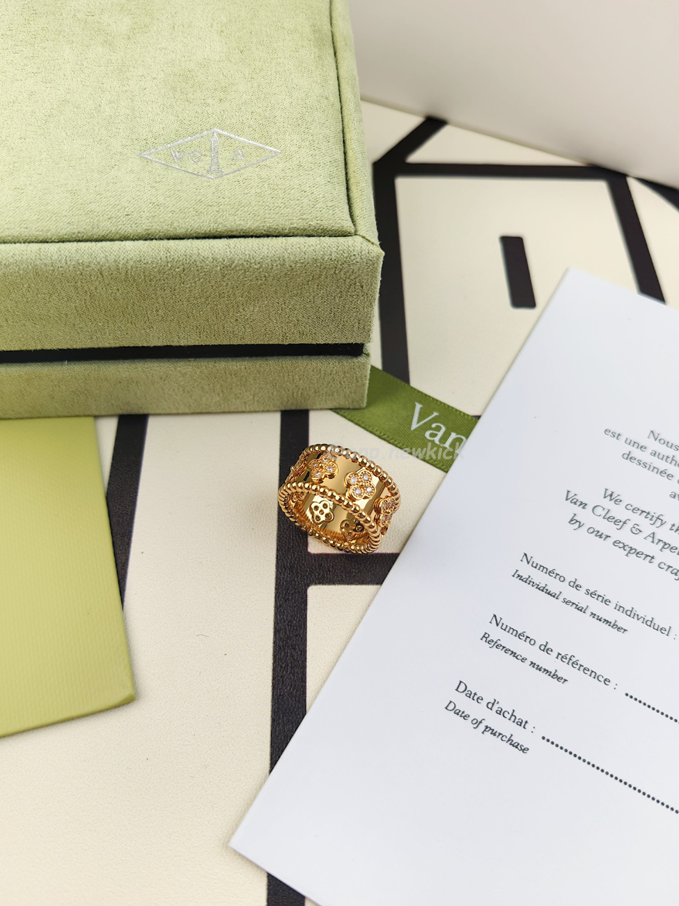 Van Cleef Arpels Full Diamond Ring (8) - www.newkick.vip